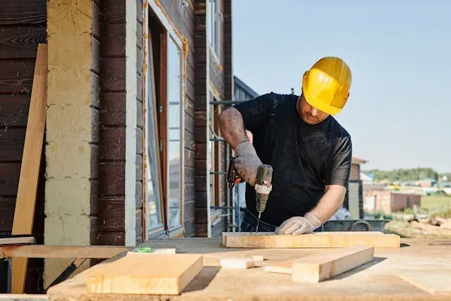 Façadier en activité
