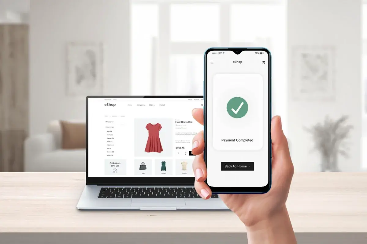 Aperçu Idéal Pro avec site professionnel sur ordinateur, tablette et mobile